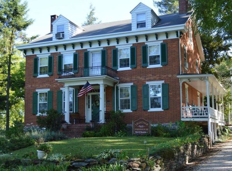 Lightner Farmhouse B&B ゲティスバーグ エクステリア 写真